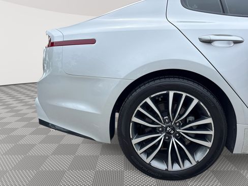 Used 2018 Kia Stinger Premium RWD image 30