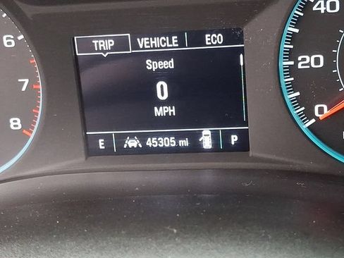 Certified 2023 Chevrolet Traverse LS FWD image 21