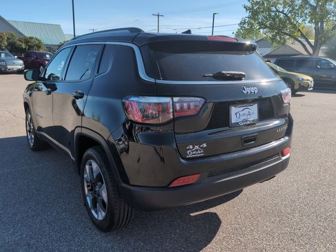 Used 2019 Jeep Compass Limited AWD/4WD image 8