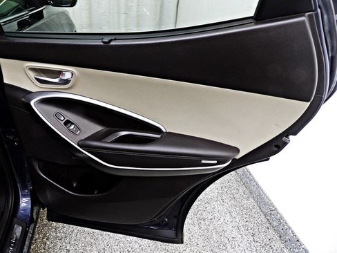 Used 2017 Hyundai Santa Fe Sport w/ 2.4L Tech Package 04 image 12