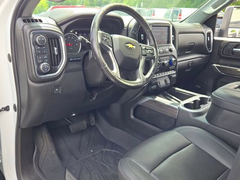 Used 2021 Chevrolet Silverado 2500 LTZ w/ LTZ Premium Package AWD/4WD image 28