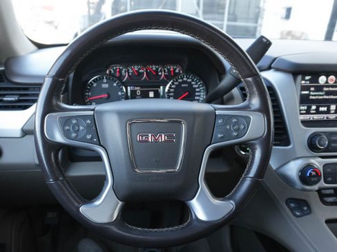 Used 2019 GMC Yukon SLT w/ Graphite Edition image 14