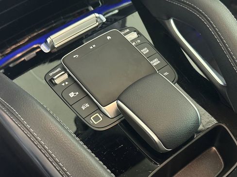Certified 2025 Mercedes-Benz GLE 350 4MATIC image 33