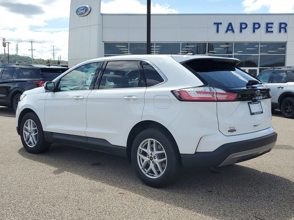 Used 2023 Ford Edge SEL w/ Convenience Package AWD/4WD image 5
