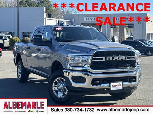 Used 2024 RAM 2500 Tradesman w/ Chrome Appearance Group image 1
