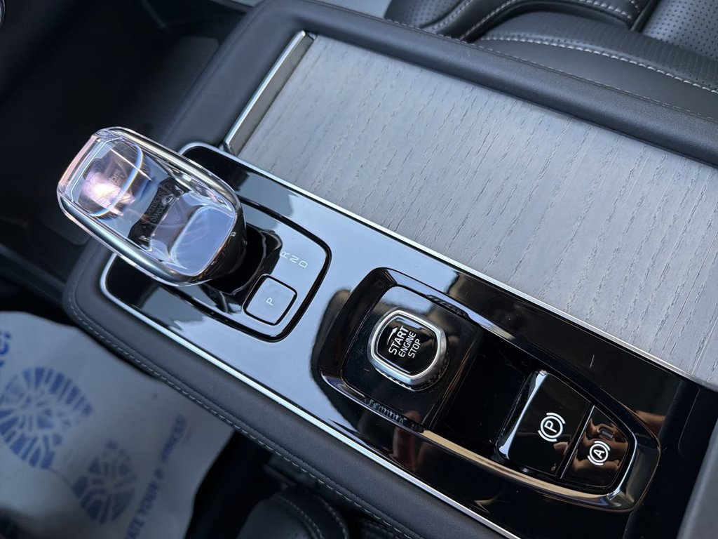 Certified 2026 Volvo XC90 B5 Ultra AWD/4WD image 22