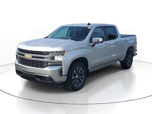 Certified 2022 Chevrolet Silverado 1500 LT AWD/4WD image 2