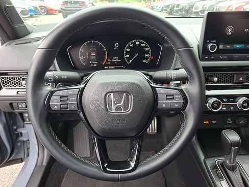 Used 2023 Honda Civic Sport image 15