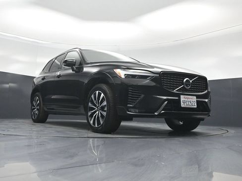 Used 2025 Volvo XC60 B5 Plus AWD/4WD image 48