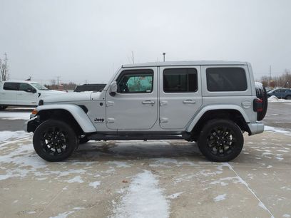 Used 2023 Jeep Wrangler Altitude