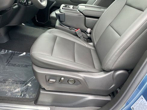 New 2026 Chevrolet Silverado 2500 LT w/ All Star Edition AWD/4WD image 8