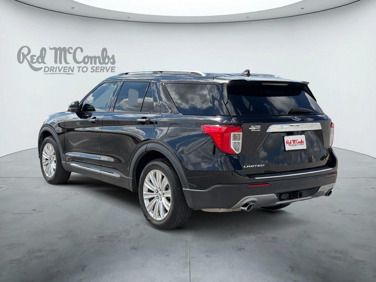 Certified 2023 Ford Explorer Limited w/ Limited Technology Package RWD image 7
