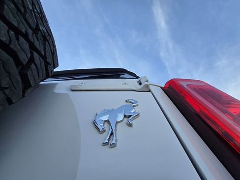 Used 2024 Ford Bronco Big Bend image 10