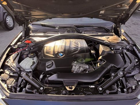 Used 2016 BMW M235i Convertible image 33