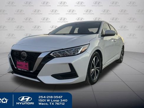 Used 2020 Nissan Sentra SV w/ Trunk Package image 2
