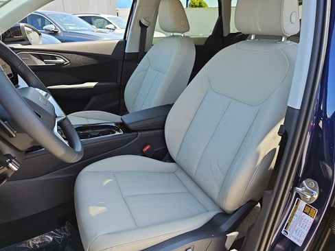 New 2026 Audi Q3 quattro 2.0T AWD/4WD image 16