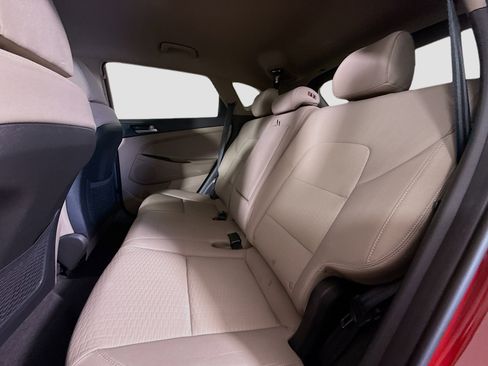 Used 2021 Hyundai Tucson SE image 24