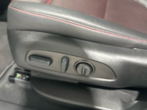 Used 2023 Chevrolet Blazer RS w/ Enhanced Convenience Package image 18