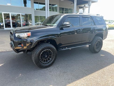 Used 2021 Toyota 4Runner SR5 Premium AWD/4WD image 1