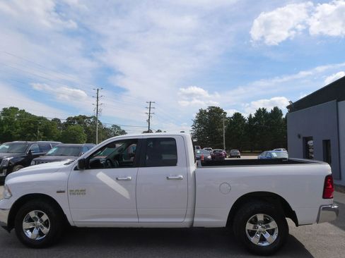 Used 2016 RAM 1500 Classic SLT RWD image 9