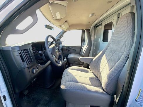 New 2025 Chevrolet Express 3500 w/ Power Convenience Package image 16