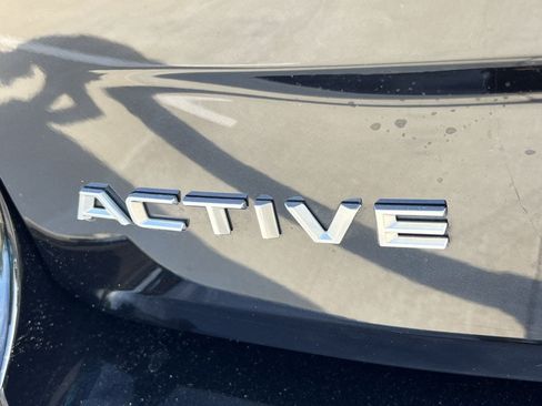 Used 2025 Ford Expedition Active RWD image 7