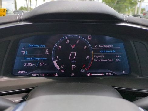 Used 2021 Chevrolet Corvette Stingray Preferred Cpe w/ Z51 Performance Package RWD image 24