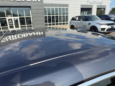 Used 2015 Toyota Avalon Limited FWD image 3