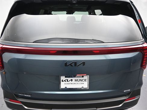 New 2026 Kia Carnival SX Prestige image 9