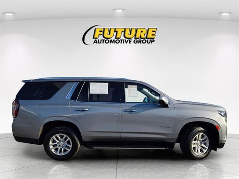 Used 2023 Chevrolet Tahoe LT image 3