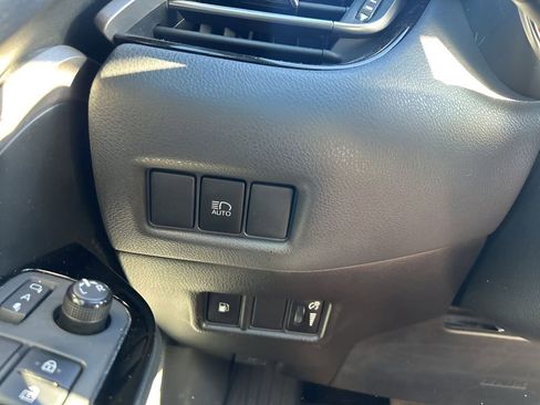 Used 2021 Toyota C-HR Nightshade image 21