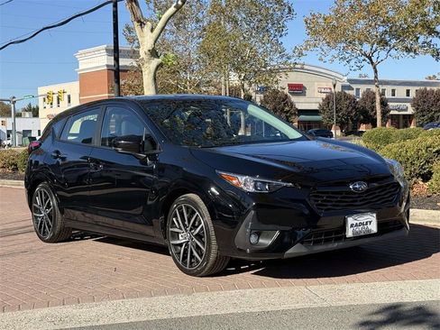 Used 2024 Subaru Impreza 2.0i Sport image 1