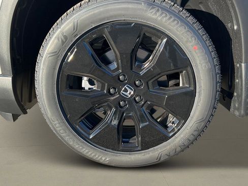 New 2026 Honda Pilot Black Edition image 9