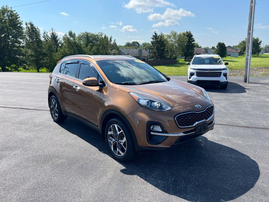 Used 2020 Kia Sportage EX AWD/4WD image 1