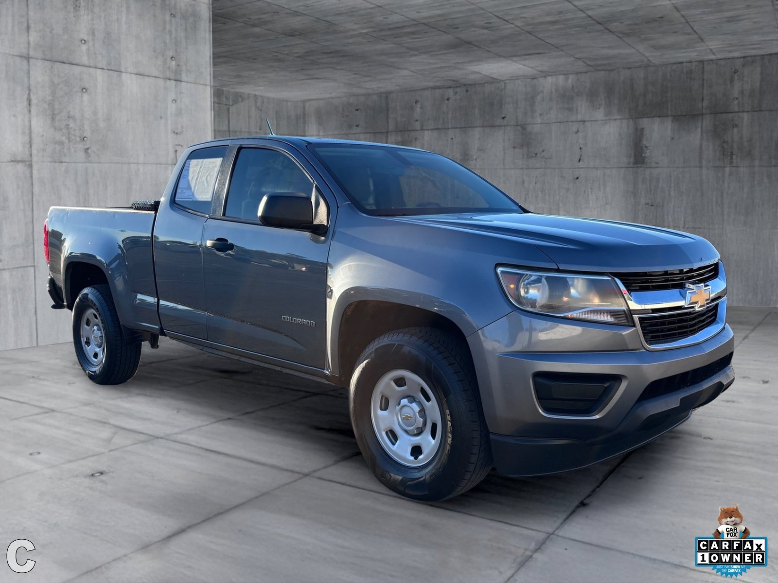 Used 2019 Chevrolet Colorado W/T w/ WT Convenience Package RWD image 9