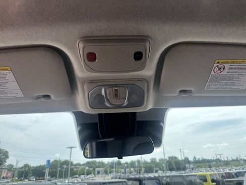 Used 2025 RAM ProMaster 2500 FWD image 23