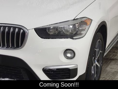 Used 2018 BMW X1 sDrive28i w/ Convenience Package image 9