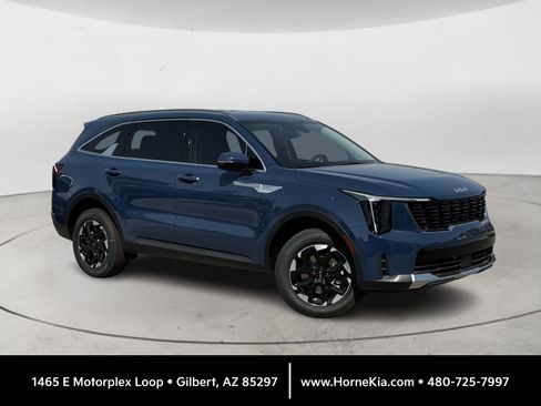New 2025 Kia Sorento S image 1