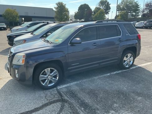 Used 2014 GMC Terrain SLE w/ Convenience Package AWD/4WD image 4