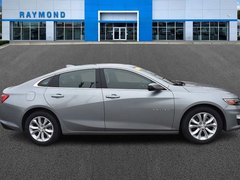 Certified 2023 Chevrolet Malibu LT image 2