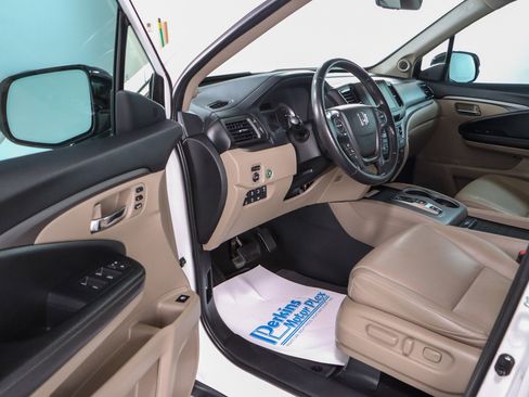 Used 2022 Honda Ridgeline RTL-E image 3