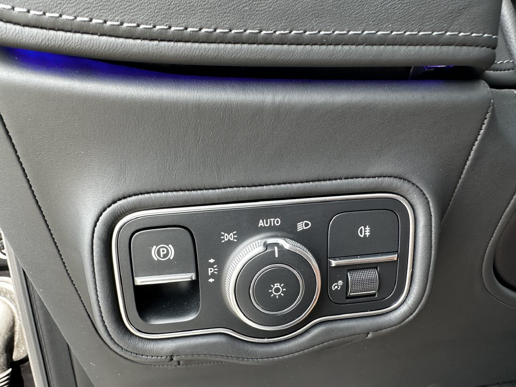 Certified 2026 Mercedes-Benz G 63 AMG 4MATIC image 35
