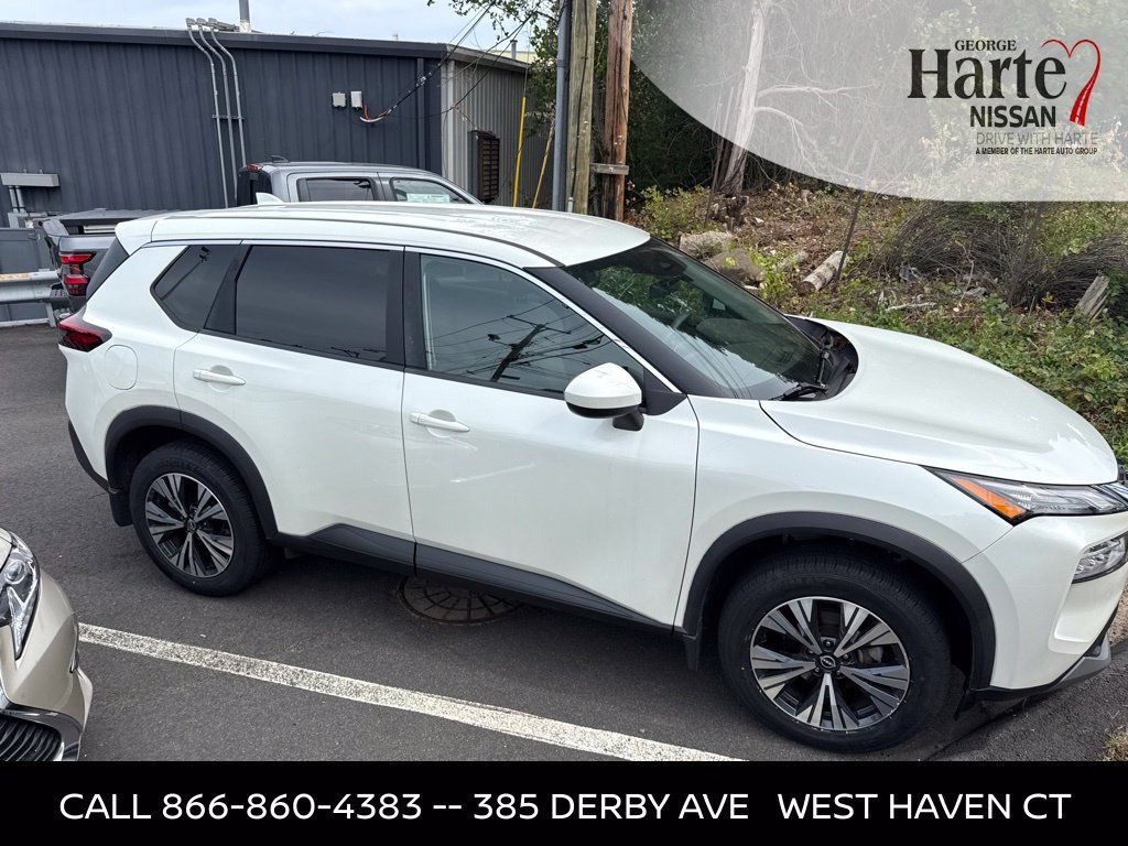 Used 2023 Nissan Rogue SV AWD/4WD image 4