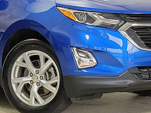 Certified 2019 Chevrolet Equinox LT w/ Sun & Navigation Package image 3