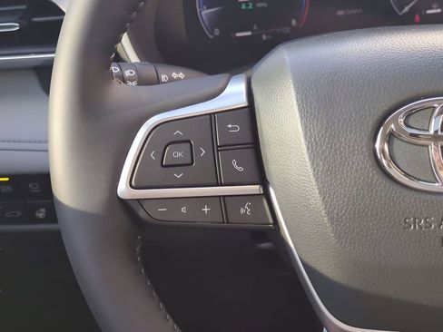 New 2026 Toyota Highlander Limited image 26