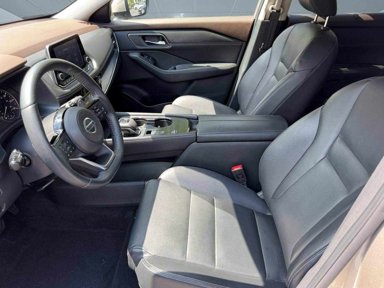 Used 2021 Nissan Rogue SL FWD image 5