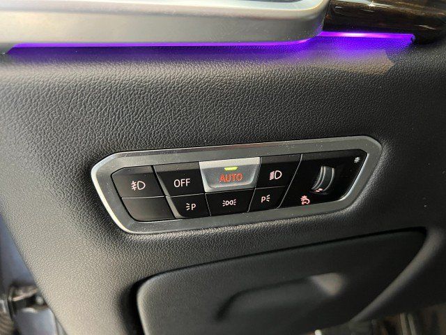 Used 2019 BMW X5 xDrive40i w/ M Sport Package AWD/4WD image 25