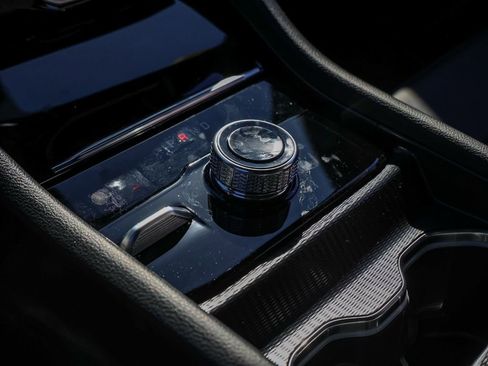 New 2026 Jeep Grand Cherokee L Limited w/ Limited Altitude Package image 31