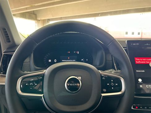 New 2026 Volvo XC90 B6 Plus w/ Protection Package Premier image 12