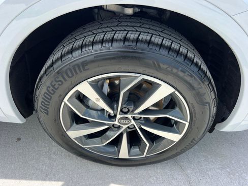 Used 2022 Audi Q5 2.0T Premium AWD/4WD image 12